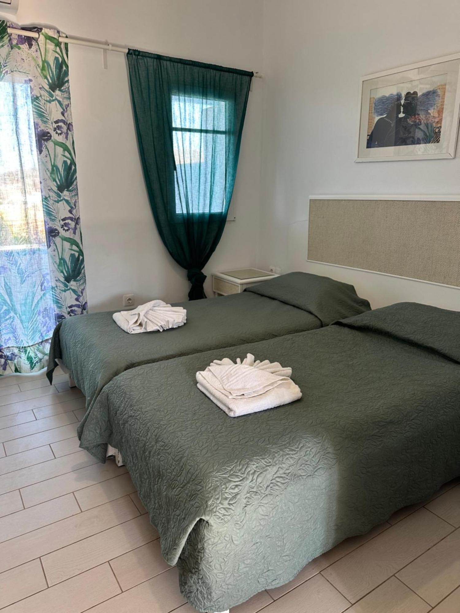 Ene'S Mykonos Appartement Klouvas Buitenkant foto